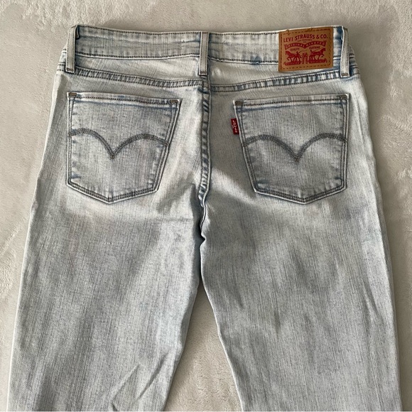 Levi’s 711 Skinny Jeans - Picture 2 of 5